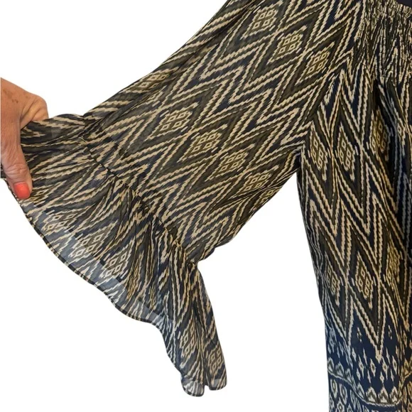 NAVY/TAN PRINT TOP w/SLEEVE DETAIL   PLUS: 2X    #W - Picture 5 of 12